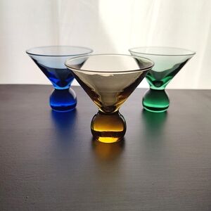 3 💙💛💚 | unbranded footed bottom Contemporary liqueur glasses